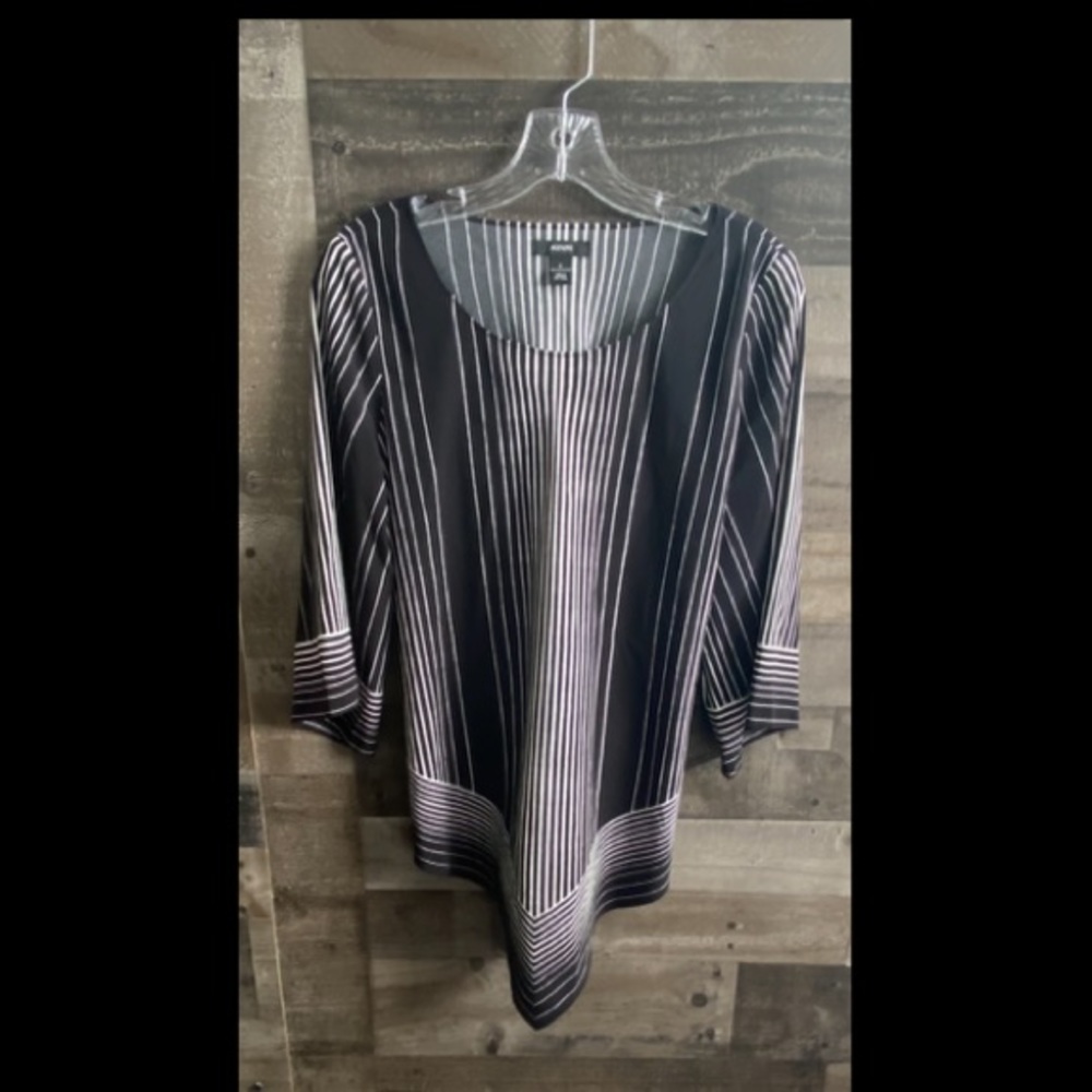 Alfani Opulent Graphic Asymmetrical-Hem Top
